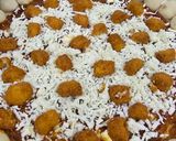 صورة لخطوة 5 من وصفة بيتزا🍕 محشيه الاطراف 🍕🍕
