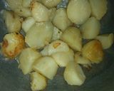 A picture of step 3 of Kashmiri Dum Aloo.