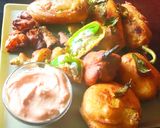 A picture of step 5 of Mirchi Bhajji.