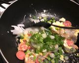 Hình bước làm 1 của món Cơm chiên sausage