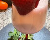 Une image de l'étape 5 de 🍋Milkshake🍓 Strawberry 🍓🍃mint 🪴.