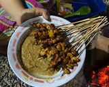 Foto langkah ke 9 dari resep Sate ayam kuah kacang.