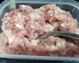 Hình bước làm 1 của món Canh bí xanh nhồi tôm thịt