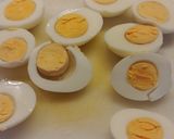 Foto del paso 3 de la receta: Huevos cocidos con tomate