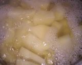 A picture of step 1 of Sunshines potatoes salad.