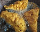 A picture of step 6 of Bread Pakoda.