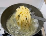 Foto langkah ke 1 dari resep Creamy Miso Spaghetti.