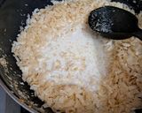 મીઠા પૌવા (Sweet Poha Recipe In Gujarati) રેસીપી સ્ટેપ2ફોટો