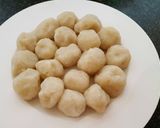 A picture of step 11 of Chewy potato ball.