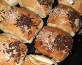 Foto langkah ke 9 dari resep Bolen pisang lumer manisnya pas.