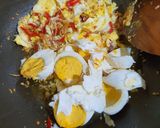 Foto langkah ke 3 dari resep Orak-Orik Telur plus Buncis.