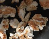 Foto del paso 1 de la receta: Pollo con pimentón y cardamomo