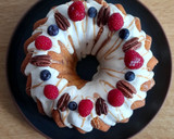 Foto del paso 19 de la receta: Bundt cake de nueces pecanas, chocolate blanco/crema almendra s/g