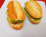 Foto del paso 6 de la receta: Bocaditos de queso, pollo y aguacate 🥖 🧀🍗 🥑