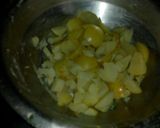 A picture of step 1 of Amla ki meethi chutney.
