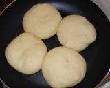Foto del paso 2 de la receta PANECILLOS INGLESES. ENGLISH MUFFINS