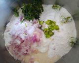 A picture of step 2 of Rava Dosa.