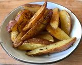 Foto del paso 3 de la receta: Papas doradas al romero y pimentón