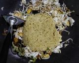 Foto langkah ke 4 dari resep Mie goreng.