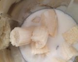 A picture of step 1 of Banana Shake.
