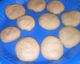 A picture of step 6 of Wheat Flour Snack.