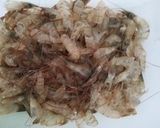 Foto langkah ke 1 dari resep Kulit dan Kepala Udang Kriuk.
