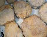Foto del paso 3 de la receta: Milanesas de berenjena SIN TACC
