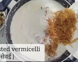 A picture of step 5 of Sevai kheer.
