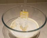A picture of step 1 of Tiramisu cake 😍.