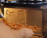 Foto langkah ke 5 dari resep Chicken Wings Ala Pizza Hut: Rahasianya di MARINASINYA!.