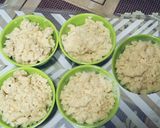 A picture of step 3 of Assorted Nankhatai Platter.
