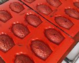 Foto del paso 8 de la receta: Madeleines red velvet (sin gluten)