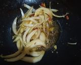 Foto langkah ke 2 dari resep Udang Saos Mentega.