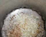 A picture of step 2 of Punjabi style Mattar paneer.