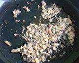 Foto langkah ke 4 dari resep Tumis Jagung Muda.