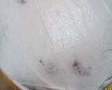 A picture of step 6 of Strawberry Cream Cake.