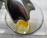 Foto del passaggio 1 della ricetta Maionese allo yogurt fatta in casa