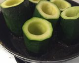 Foto del paso 6 de la receta Calabacines rellenos de gulas