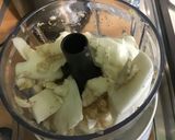 Une image de l'étape 5 de Aubergine italienne farcie au poulet haché et poivron vert.