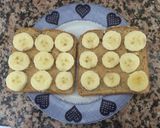 Foto del paso 4 de la receta Tostadas con crema de cacahuete casera y plátano