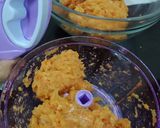 Gambar langkah 2 resipi Homemade Nugget.