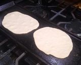 A picture of step 5 of Mamma Lucy's Flour Tortillas.