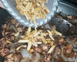 صورة لخطوة 7 من وصفة لفائف المسخن بدبس الرمان🌯