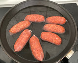 Foto del paso 2 de la receta: Chorizos con vegetales al horno