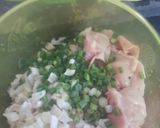 Foto langkah ke 2 dari resep Pepes ayam jamur.
