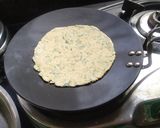 मेथी के थेपले (methi ke theple recipe in Hindi) रेसिपी चरण 4 फोटो