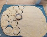 Habkönnyű szalagos fánk 🍩 recept fázis 4 fotója