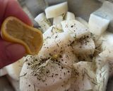 Foto del paso 2 de la receta: Nabo con romero (o la hierba que prefieras) al horno 🦄 Snack saludable para una picadita keto 💪🏼