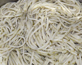 Foto del paso 3 de la receta: Espaguetis al pesto