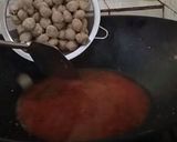 Foto langkah ke 4 dari resep Bakso Bumbu Pedas.